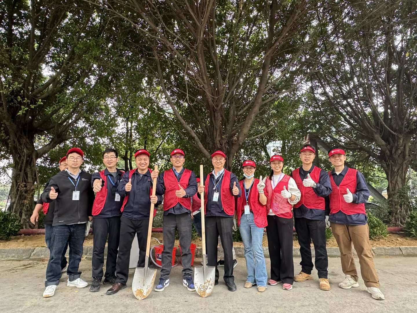 2024年威廉希尔500欧洲指数植一抹新绿 寄一份希望植树节